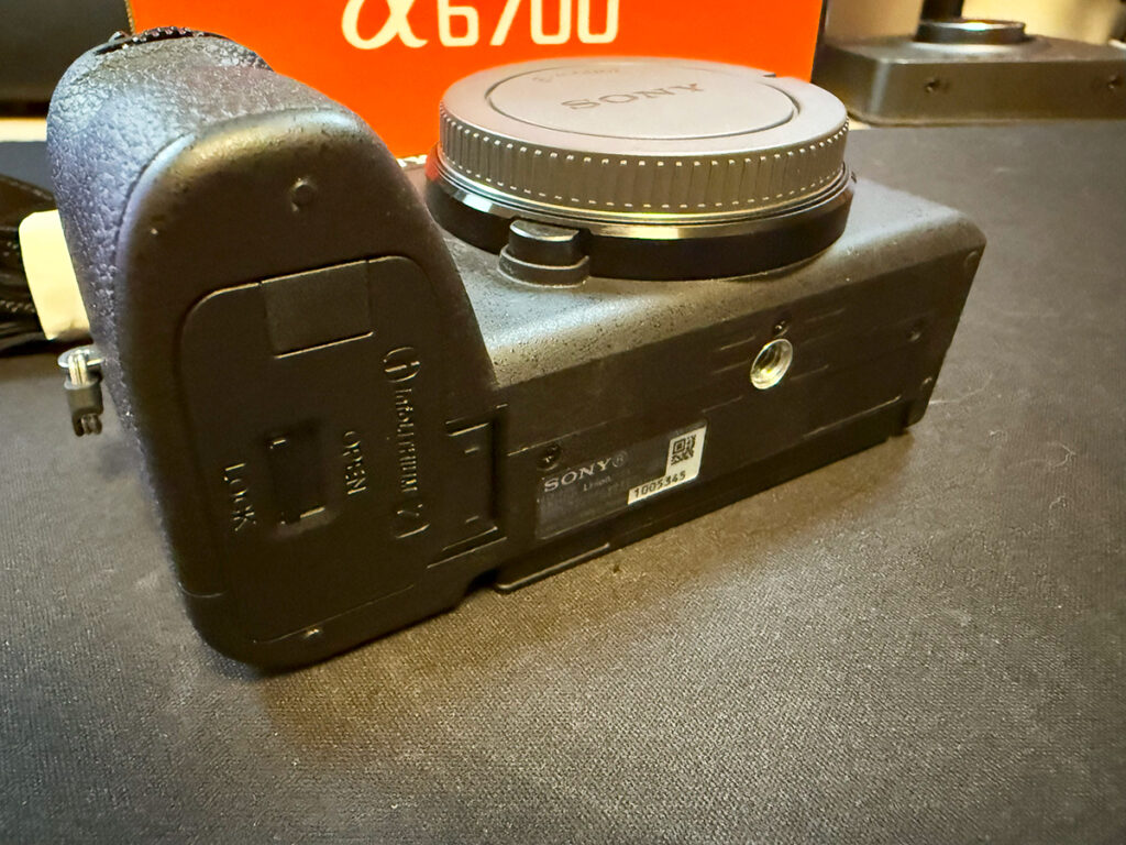 SONY(ソニー) APS-C ミラーレス一眼カメラ α6700 ボディ(レンズなし) ブラック ILCE-6700