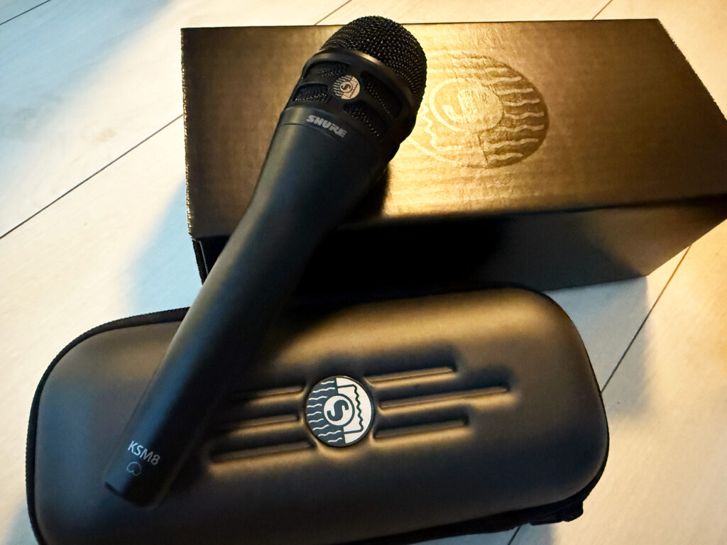 SHURE ボーカル用ダイナミック・ボーカルマイクロホン KSM8