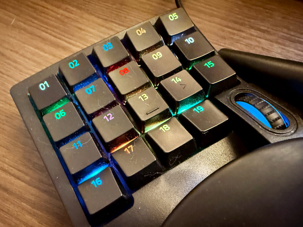Razer Tartarus Pro 左手キーパッド