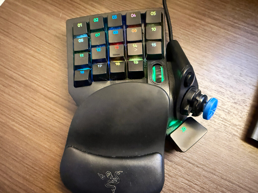 Razer Tartarus Pro 左手キーパッド
