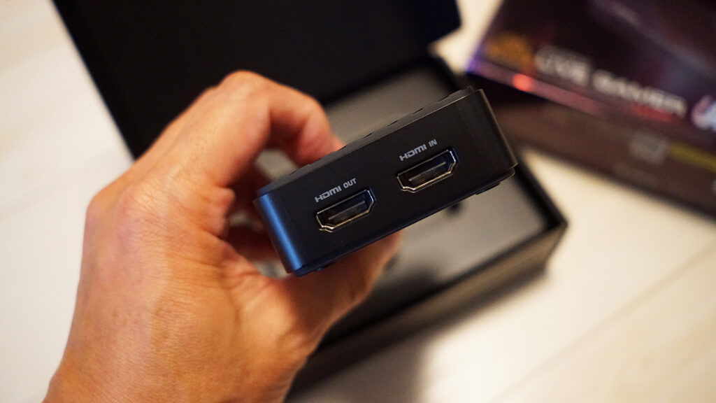 出力端子(パススルー)