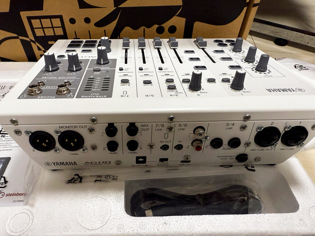 Roland ローランド AVストリーミングミキサー VR-1HD