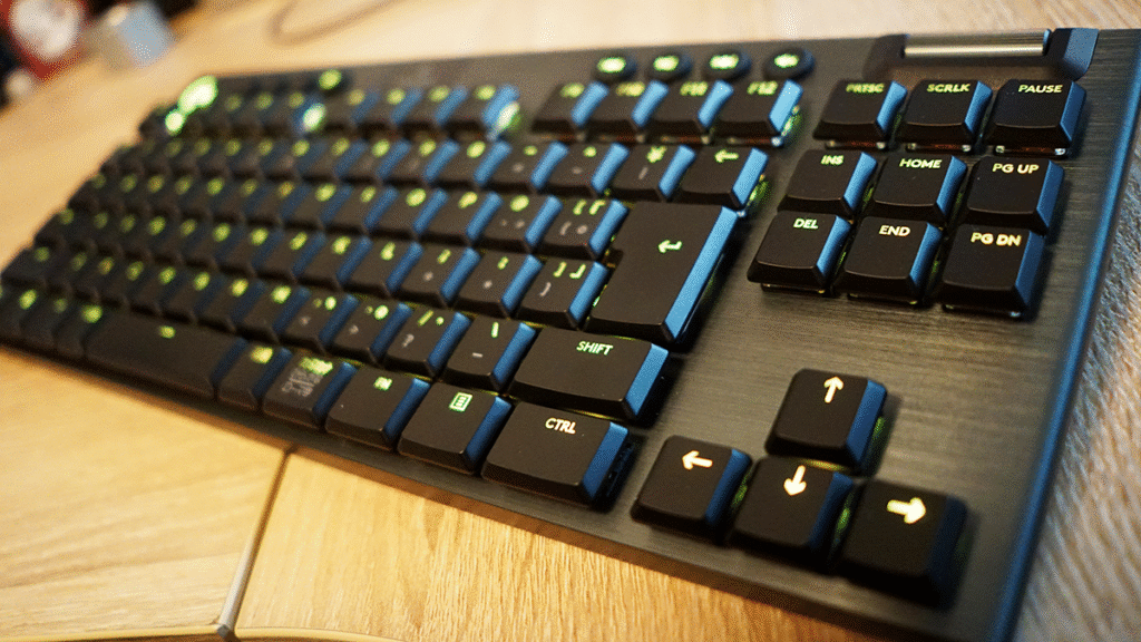 Logicool G ロジクール G ゲーミングキーボード テンキーレス ワイヤレス G913 TKL