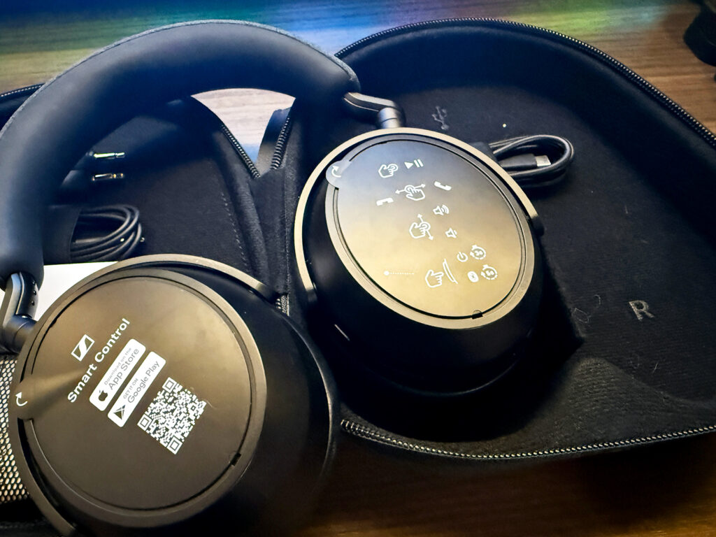 ゼンハイザー(Sennheiser) ワイヤレスヘッドホン bluetooth MOMENTUM 4 Wireless